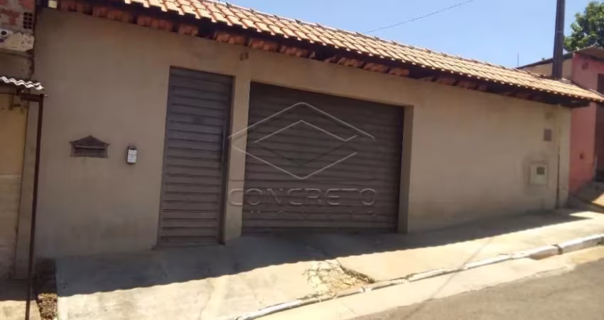 CASA SOBRADO À VENDA EM AGUDOS