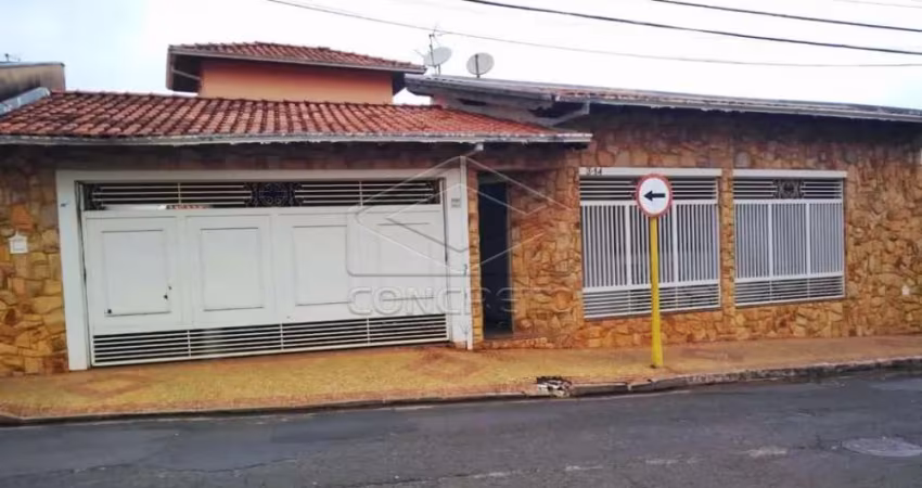 ÓTIMA CASA COM 5 QUARTOS NO COLINA VERDE