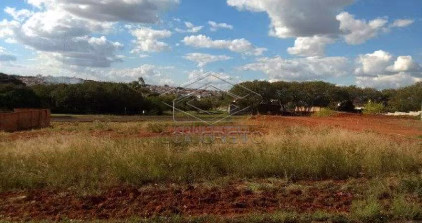 Terreno Padrão em Lençóis Paulista