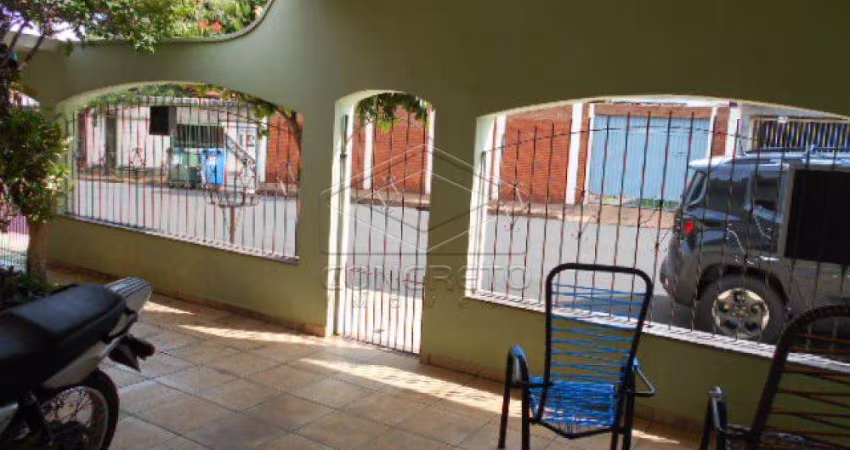 Casa Padrão em Lençóis Paulista