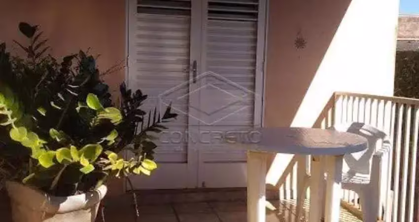 Casa Padrão em Lençóis Paulista