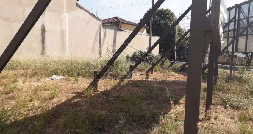 Casa à venda no Centro, Agudos 