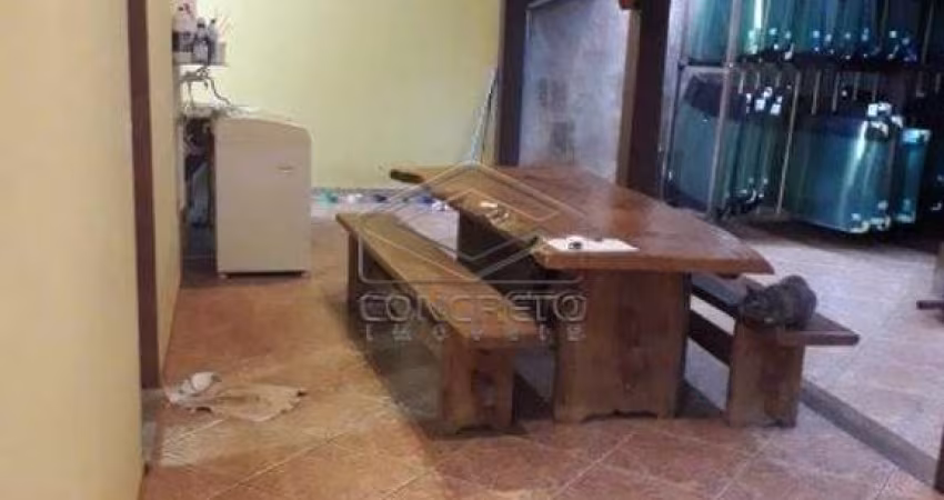 Casa Padrão em Lençóis Paulista