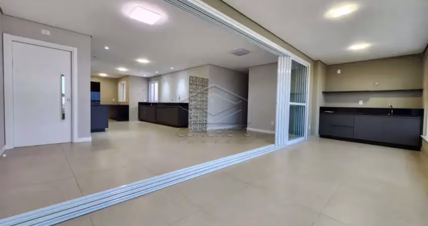 Apartamento com 4 quartos para alugar na Vila Assis, Jaú 