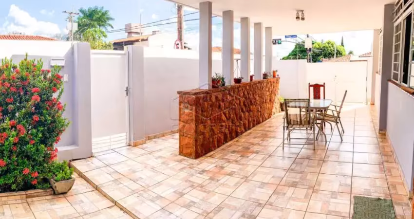 Casa com 3 quartos à venda no Jardim Estoril, Bauru 