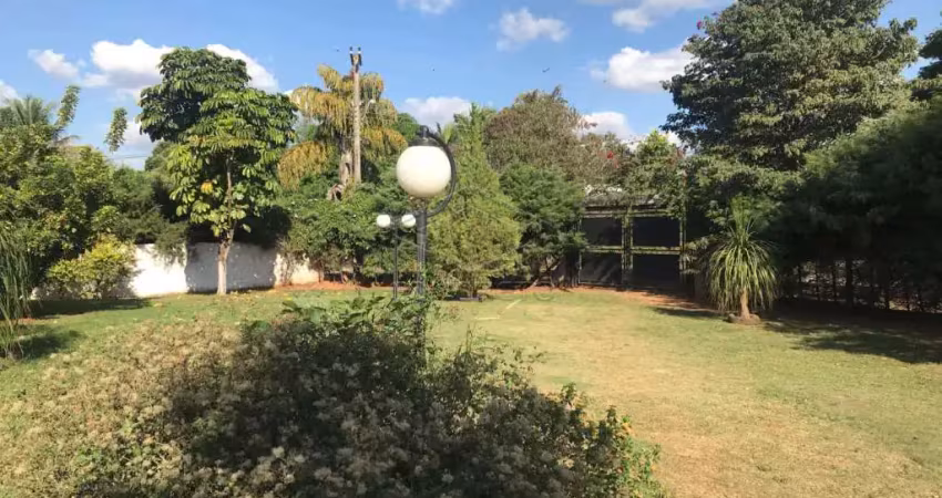 Terreno em condomínio fechado à venda no Condomínio Real Village, Piratininga 