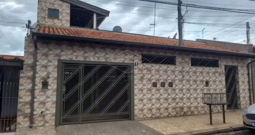 Casa com 4 quartos à venda na Vila Carolina, Bauru 