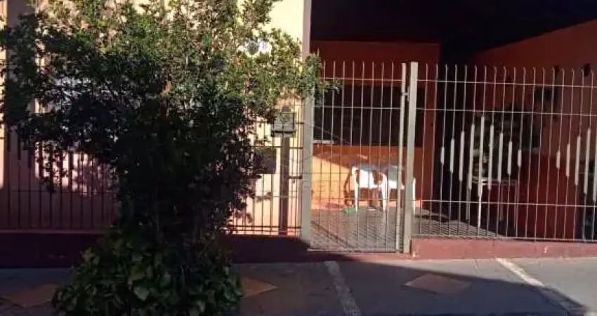 Casa com 3 quartos à venda no Parque União, Bauru 