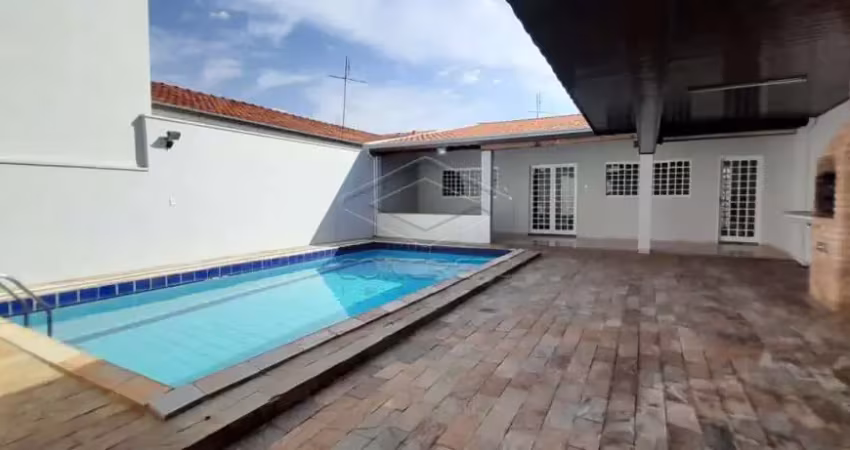 Casa com 3 quartos para alugar no Jardim América, Jaú 