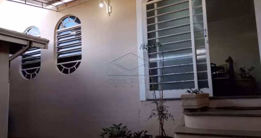 Casa com 3 quartos à venda no Jardim Paraíso, Botucatu 
