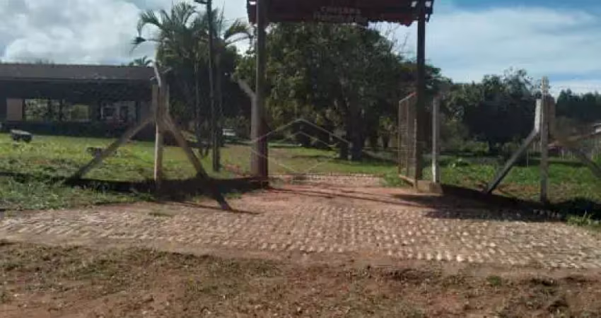 Fazenda à venda no Loteamento Chácaras Bauruenses II, Bauru 