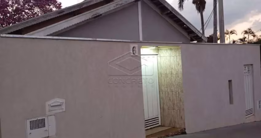 Casa com 3 quartos à venda no Centro, Botucatu 