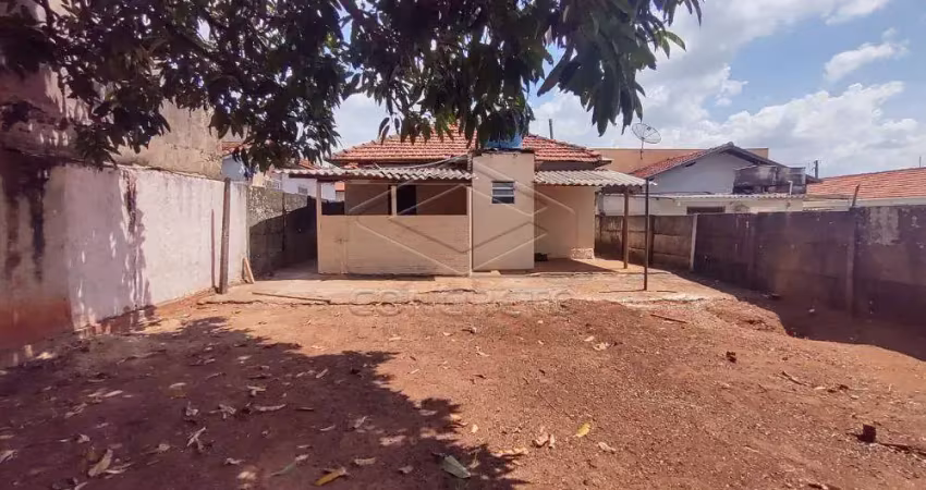 Casa com 3 quartos à venda na Vila Angela, Botucatu 