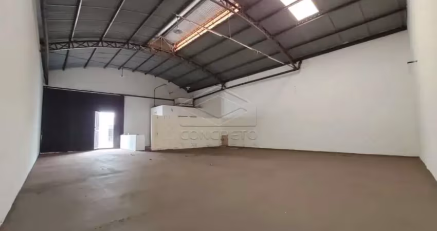 Barracão / Galpão / Depósito para alugar no Centro, Jaú 