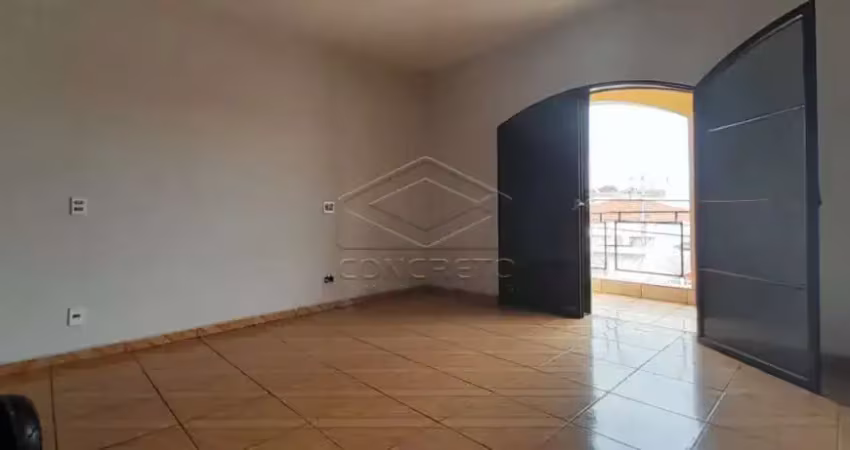 Casa com 3 quartos para alugar na Vila Industrial, Jaú 