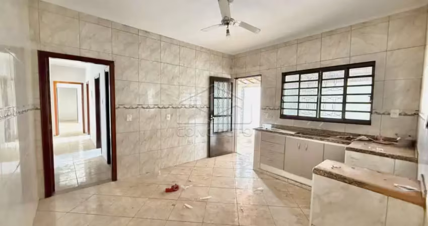 Casa com 3 quartos à venda no Jardim Orlando Chesini Ometto, Jaú 
