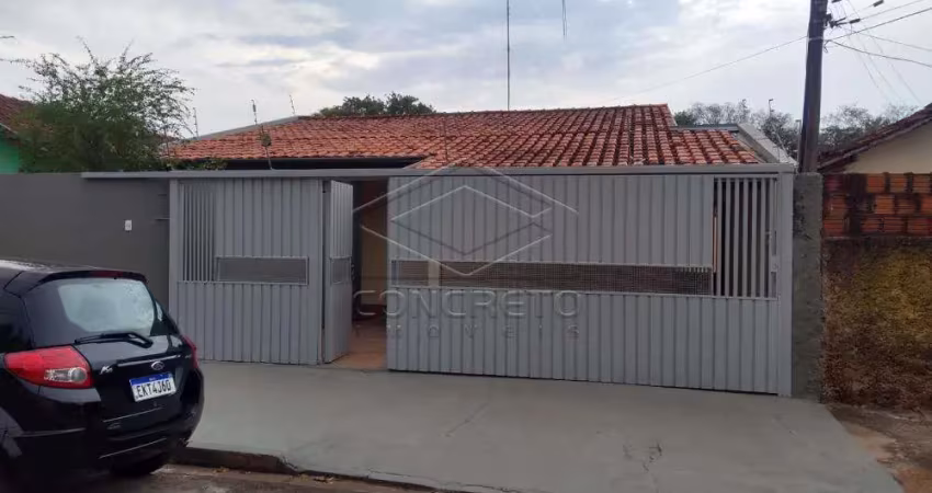Casa com 3 quartos para alugar no Núcleo Residencial Presidente Geisel, Bauru 