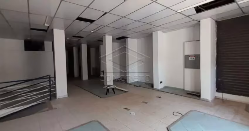 Casa comercial para alugar no Centro, Jaú 