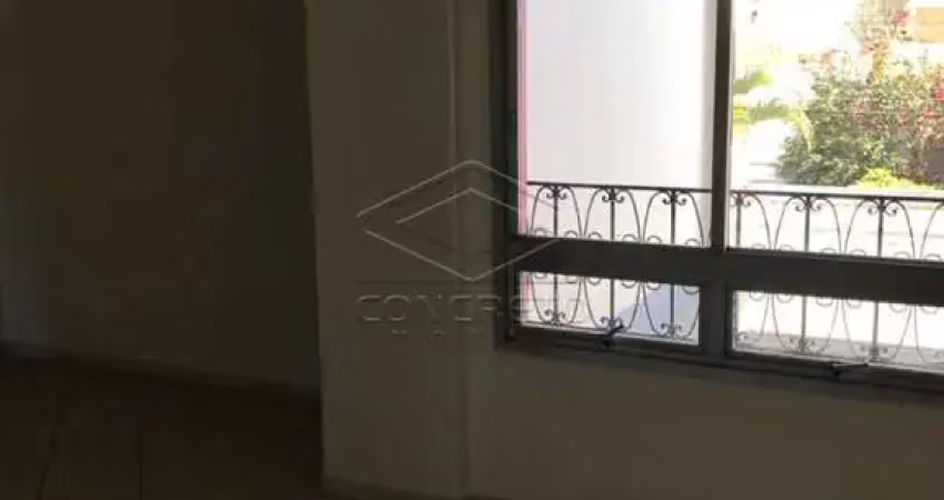 Apartamento com 2 quartos para alugar no Centro, Bauru 