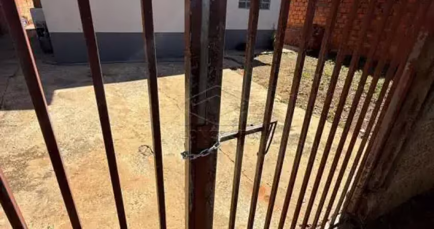 Casa com 2 quartos à venda no Jardim Maria Luiza, Botucatu 