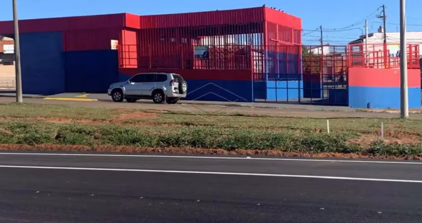 Barracão / Galpão / Depósito à venda no Residencial Cedro, Botucatu 