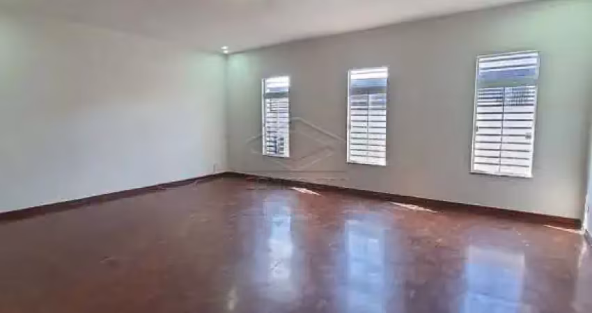 Casa com 3 quartos para alugar na Vila Santa Tereza, Bauru 