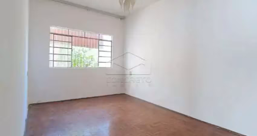 Casa com 3 quartos para alugar no Centro, Bauru 