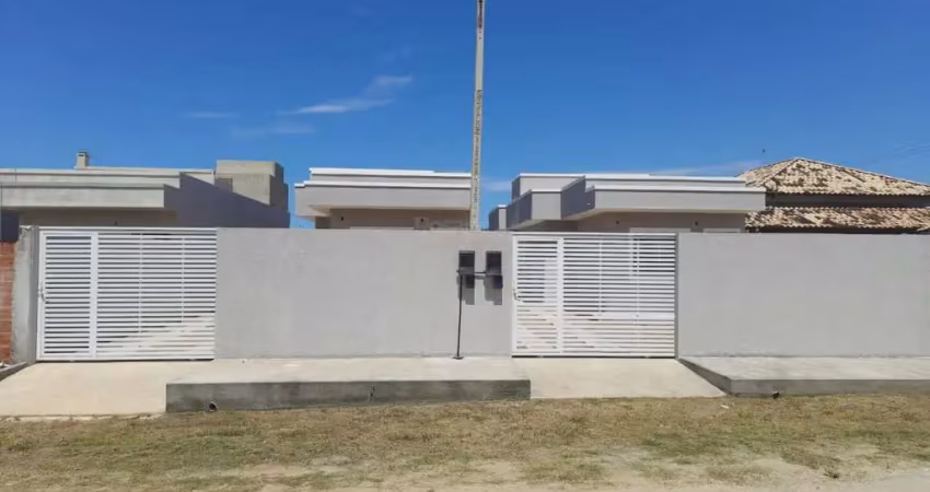 Casa para Venda em Iguaba Grande, Parque dos Desejos, 2 dormitórios, 1 suíte, 2 banheiros, 2 vagas
