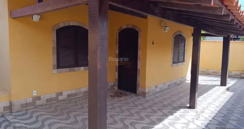 Casa para Venda em Iguaba Grande, Iguaba Pequena, 2 dormitórios, 2 banheiros, 1 vaga