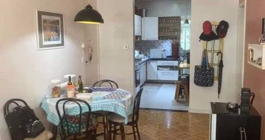 Apartamento Reformado a 50 metros da Praia de Copacabana — Posto 4/5