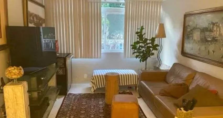 Apartamento Reformado | 107 m² | 3 Quartos | 2 Vagas – Leme, RJ