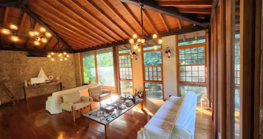 Casa de condomínio do itanhangá