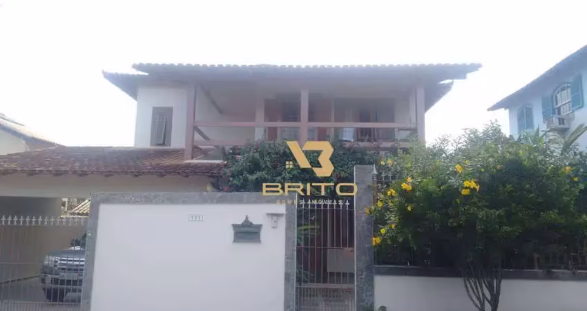 Casa com 4 dormitórios à venda, 390 m² por r$ 1.300.000 - jardim pinheiro - macaé/rj