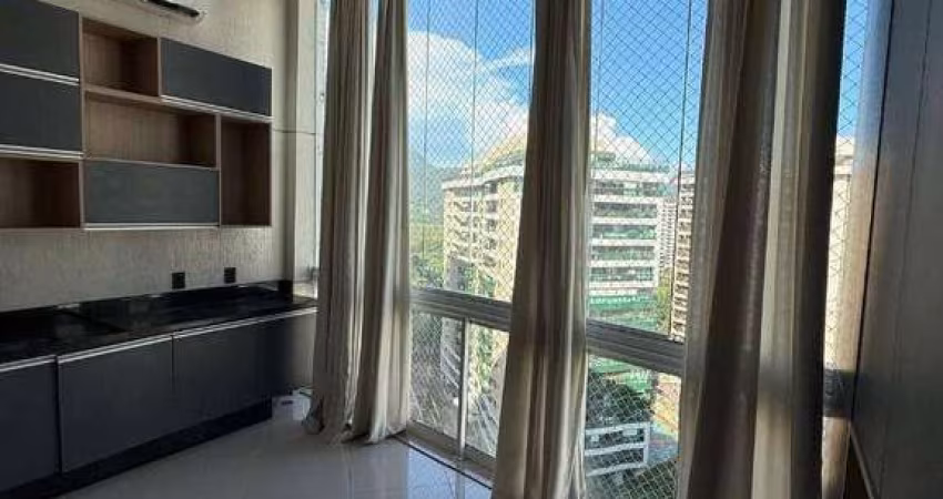 A **Quatro Paredes Imobiliária** tem o prazer de apresentar à venda, na Península Barra da Tijuca, um excelente **loft** de 78 m² Península Mandarim