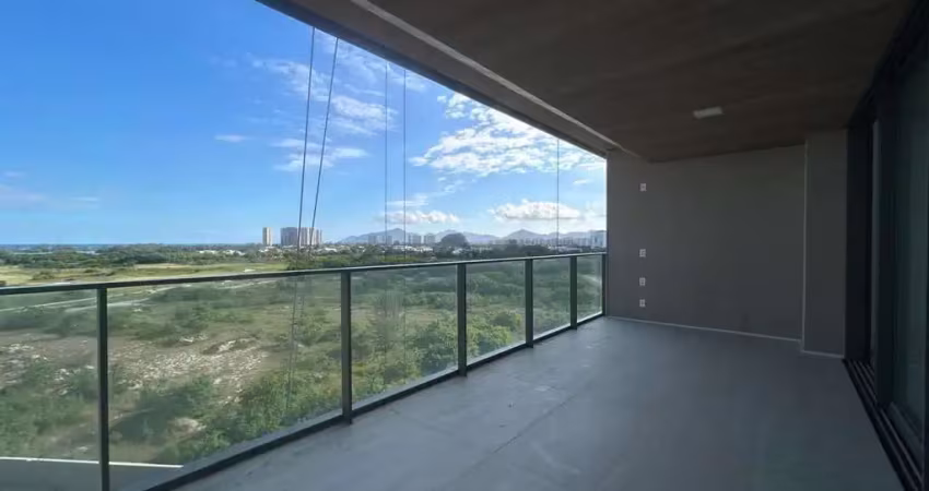 Quatro paredes vende luxuosíssimo apartamento de 194m² no exclusivo oceana golf, na barra da tijuca