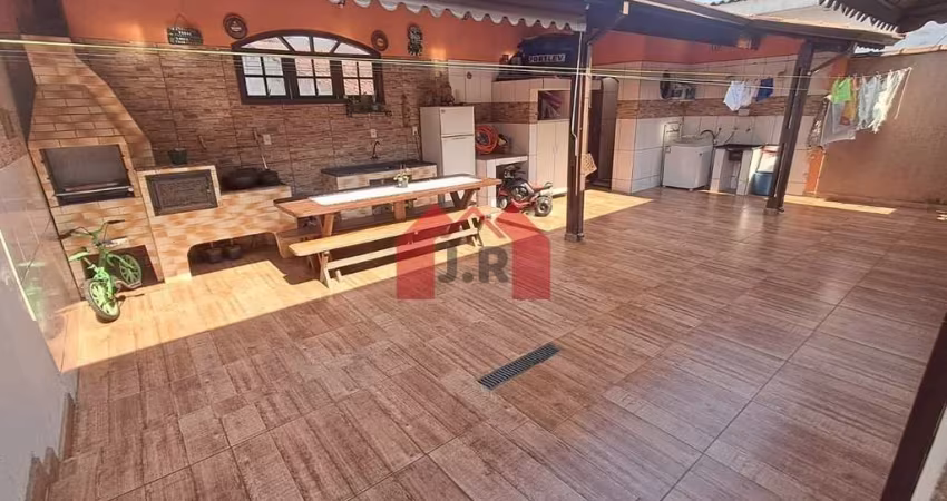 Casa com 3 quartos à venda no Jardim Guapituba, Mauá 