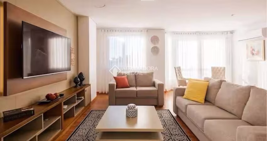 Apartamento com 3 quartos à venda na Avenida Borges de Medeiros, 3410, Centro, Gramado