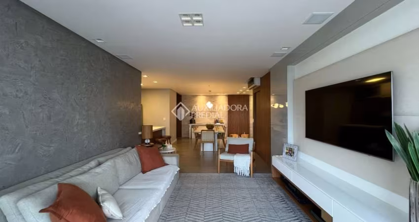 Apartamento com 3 quartos à venda na Rua Sidney Nocetti, 75, Agronômica, Florianópolis