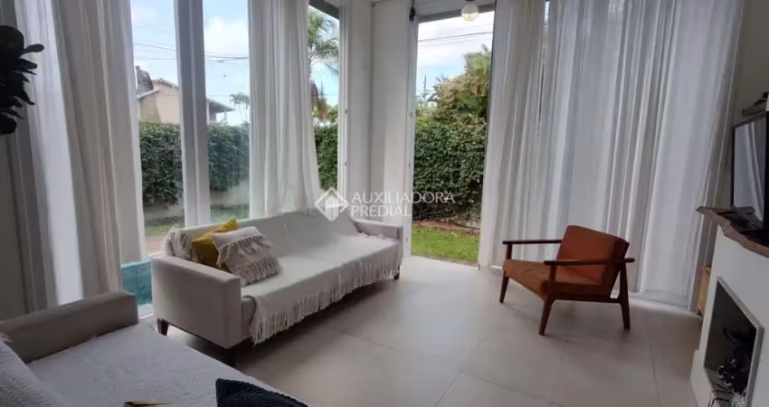 Casa em condomínio fechado com 3 quartos à venda na Rua Gaivotas, 20, Lagoa da Conceição, Florianópolis