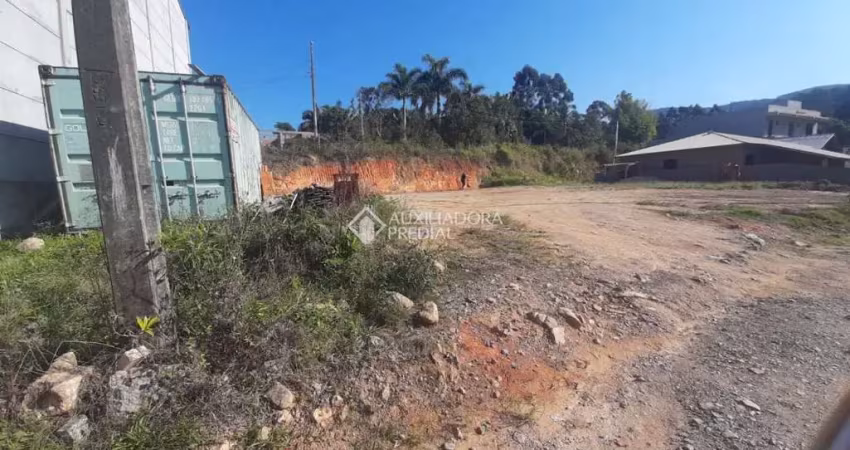 Terreno comercial à venda na Ivoni Jacinta da Silva, 76, Bela Vista, Palhoça