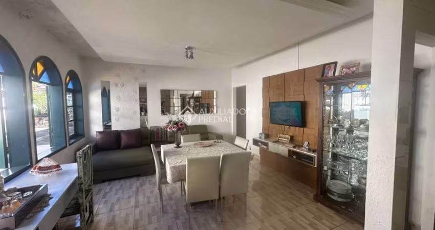 Casa em condomínio fechado com 3 quartos à venda na Avenida Deltaville, 360, Beira Rio, Biguaçu