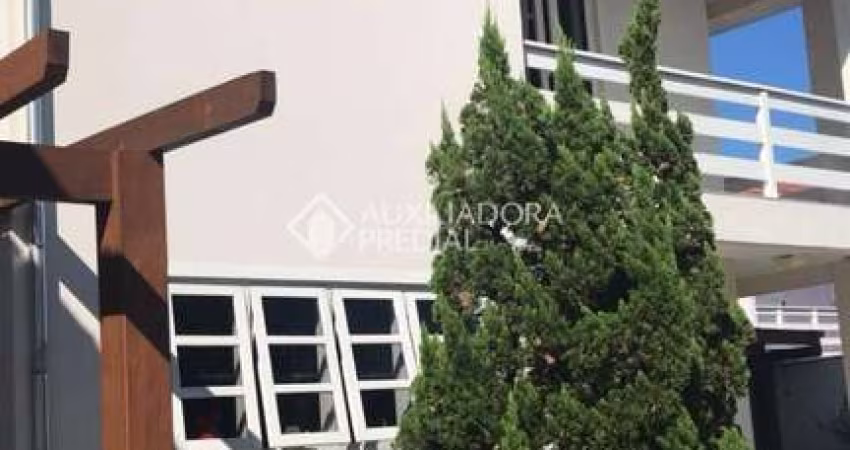 Casa com 3 quartos à venda na Rua Marciano Bonifácio de Souza, 101, Centro, Palhoça