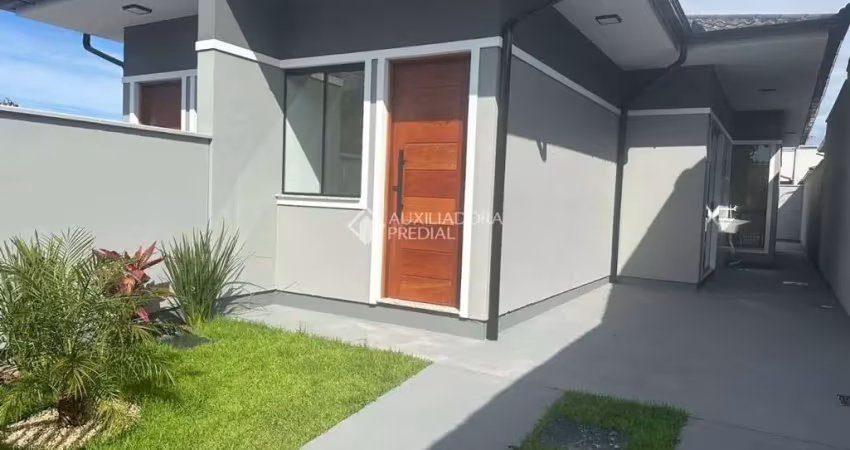 Casa com 2 quartos à venda na Rua Tangará, 43, Forquilhas, São José
