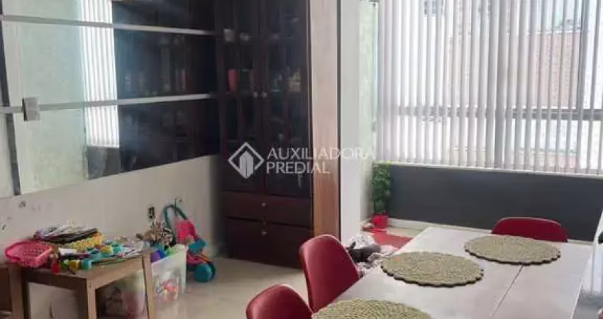 Apartamento com 3 quartos à venda na Avenida Governador Jorge Lacerda, 283, Campinas, São José