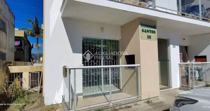 Apartamento com 2 quartos para alugar na Rua Amarilis, 211, São Sebastião, Palhoça