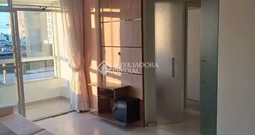 Apartamento com 2 quartos à venda na Avenida Governador Jorge Lacerda, 283, Campinas, São José