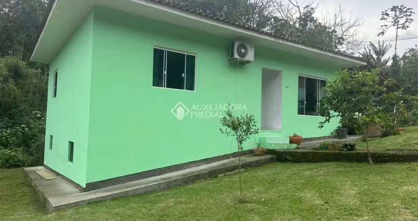 Casa com 2 quartos à venda na 1039, 66, Alto Aririu, Palhoça