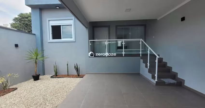 Casa moderna com 3 quartos, suíte master e área gourmet