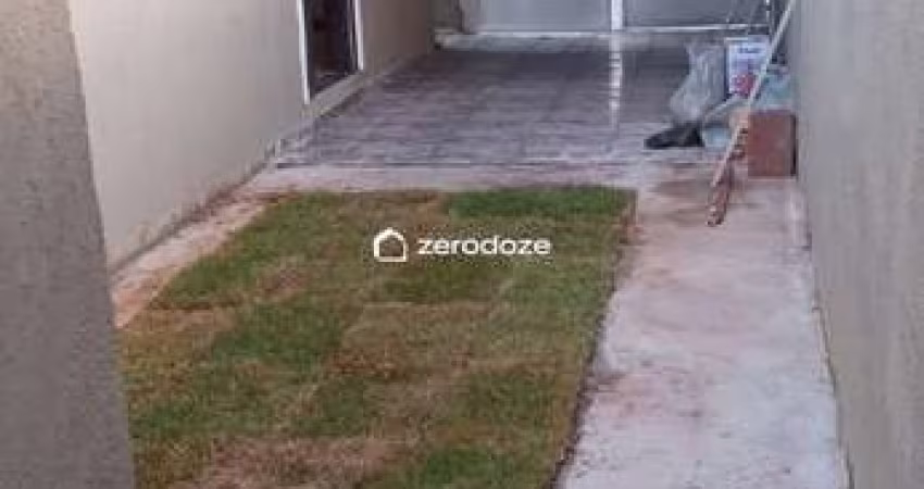Casa no Jardim Pitoresco - Jacareí