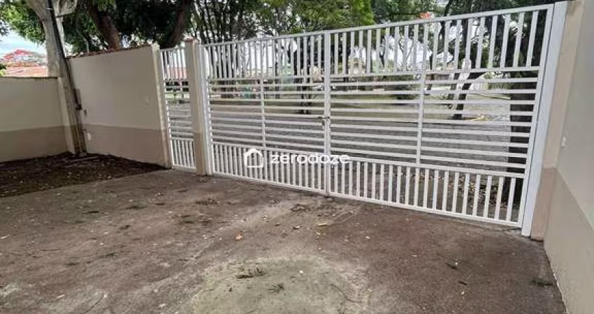 Casa térrea no Jardim Siesta em Jacareí